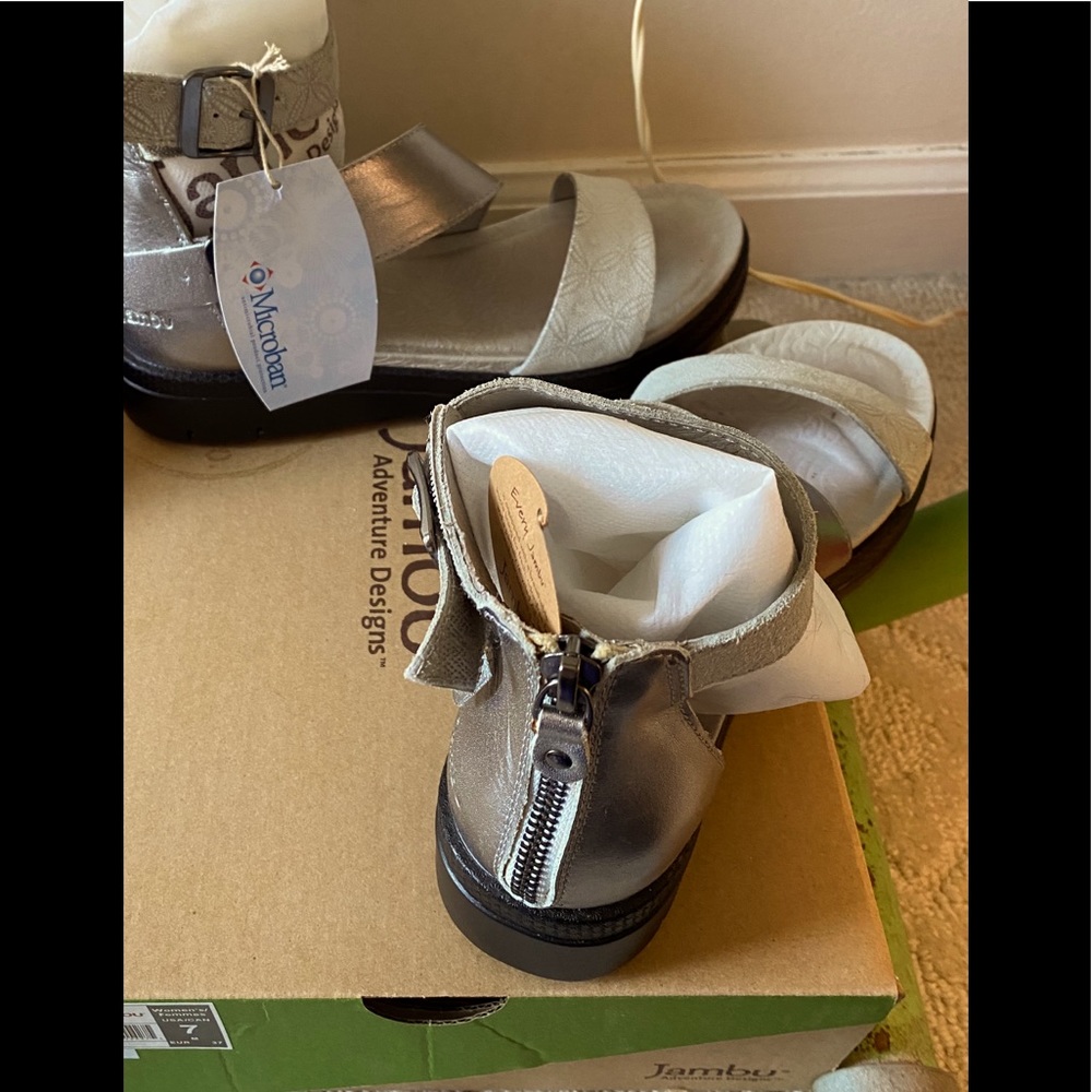 Jambu platinum sandal Size 7